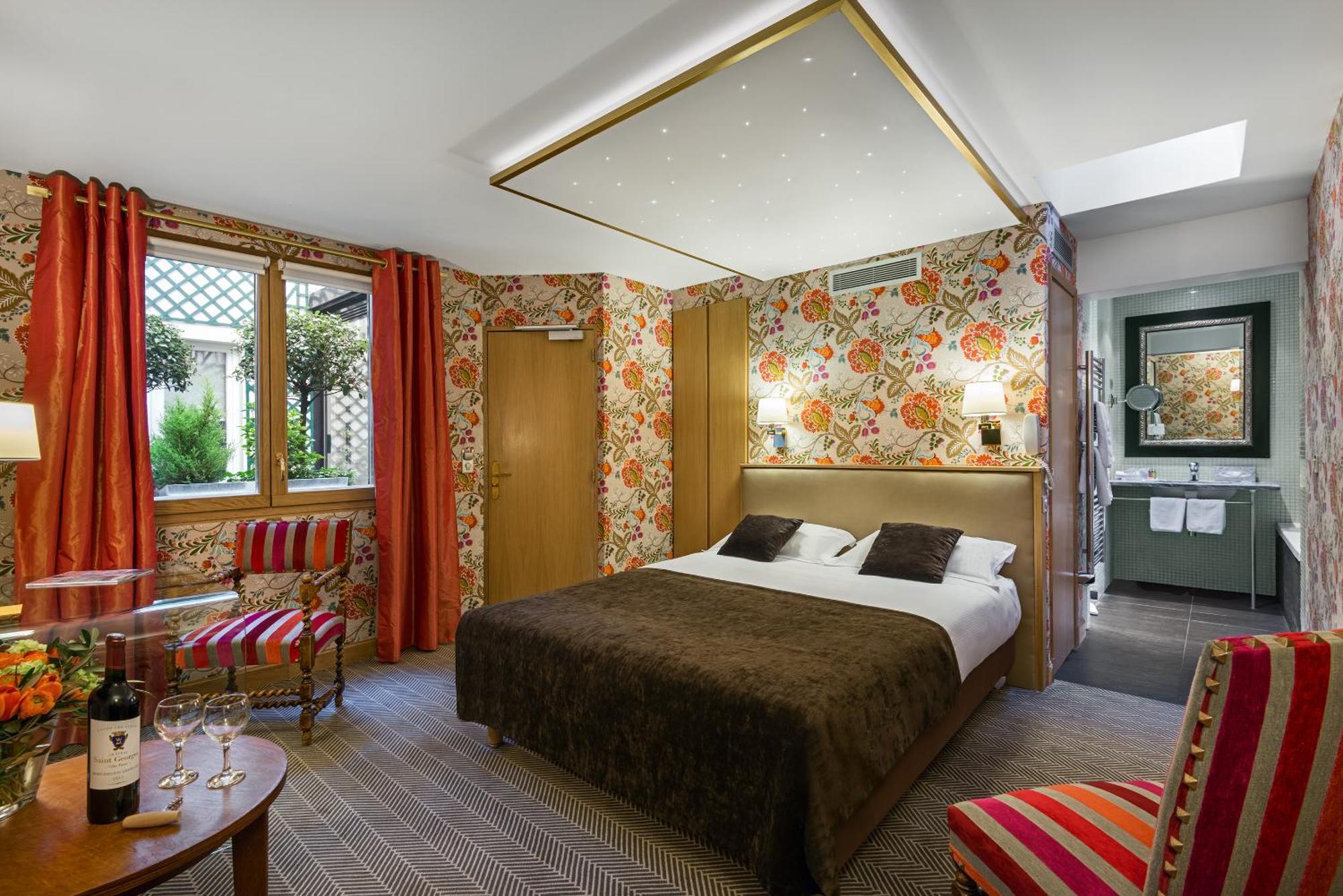 Hotel Saint-paul Rive-gauche 4*