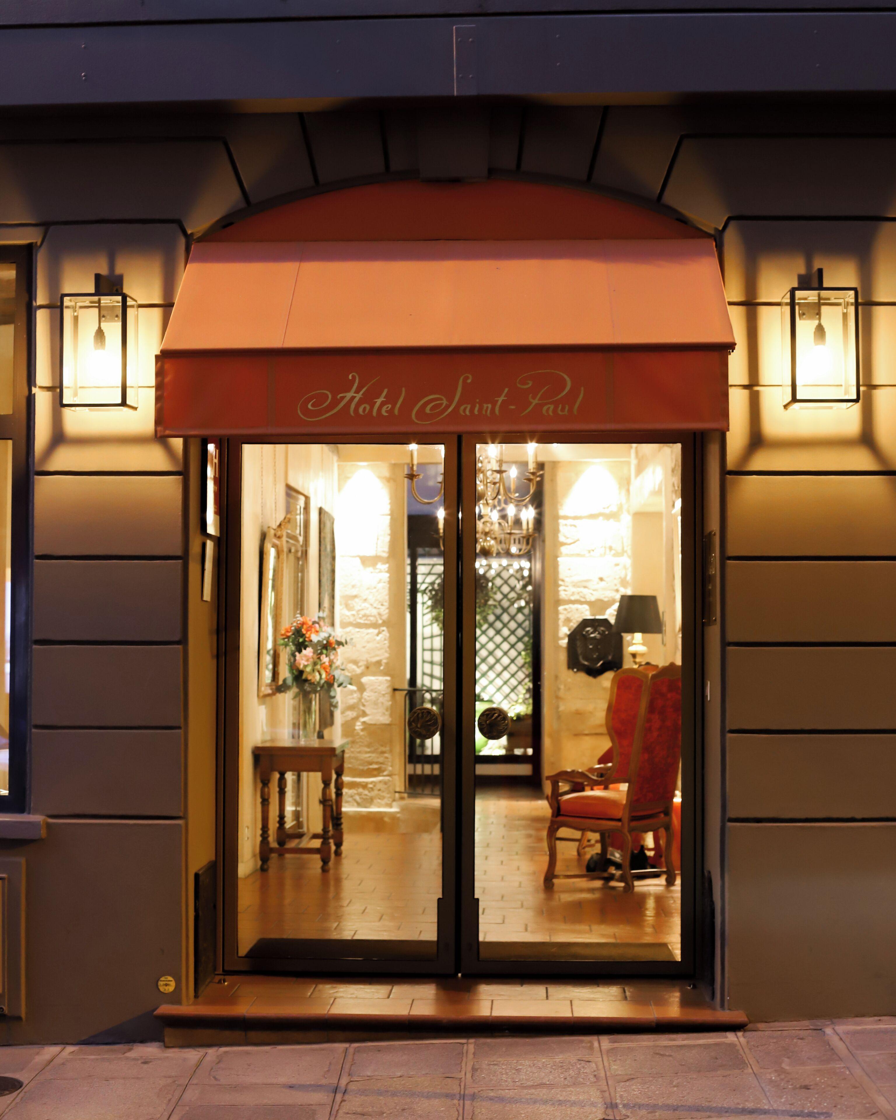 Hotel Saint-paul Rive-gauche 4*