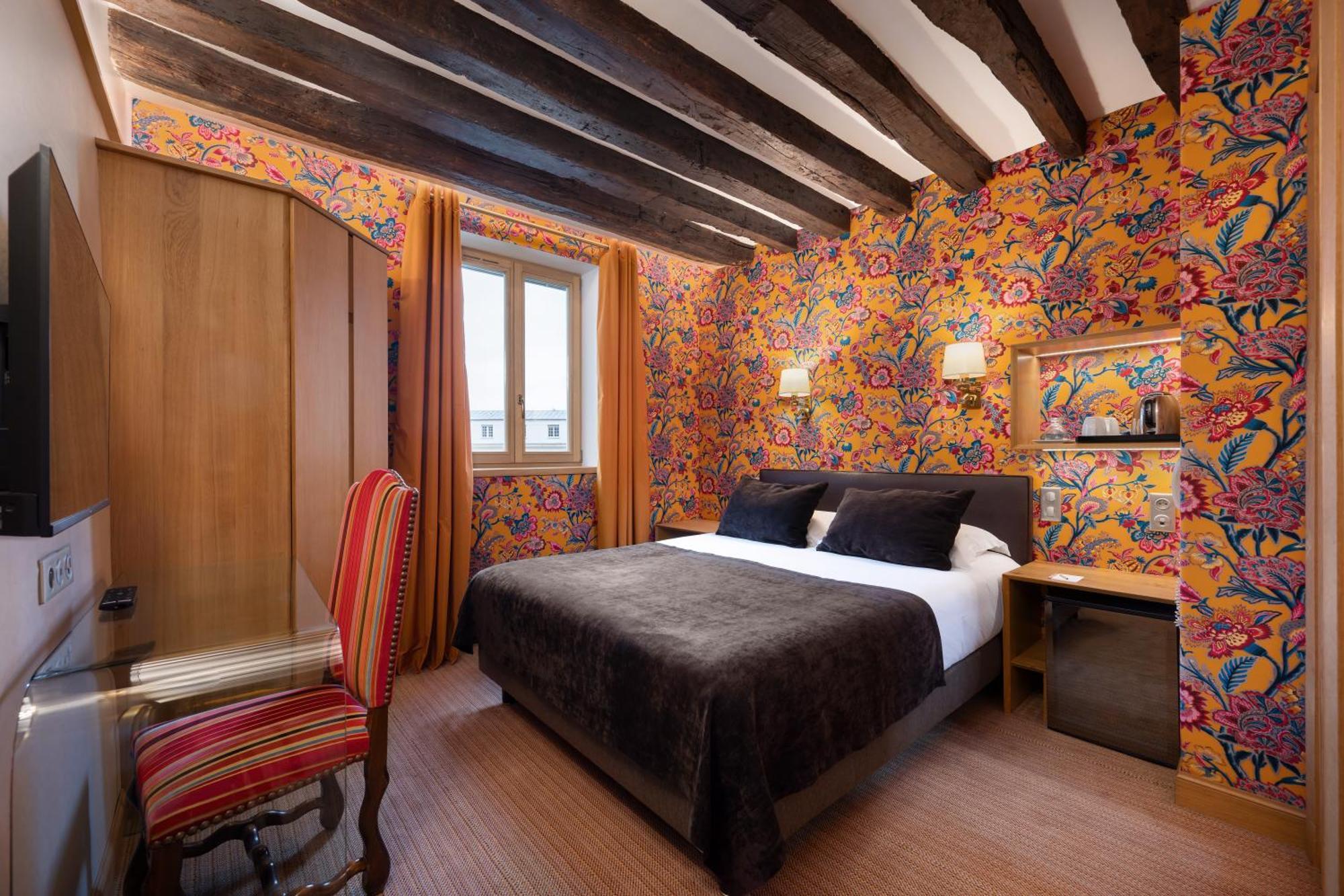 Saint-paul Rive-gauche 4*
